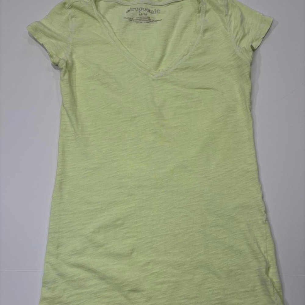 Aeropostale Chartreuse fitted Tee